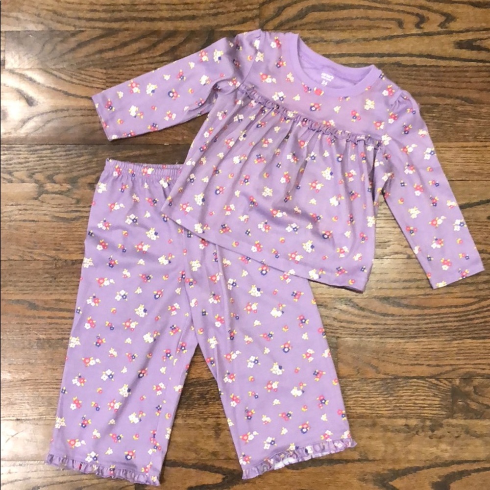 Carter’s Pajama Set